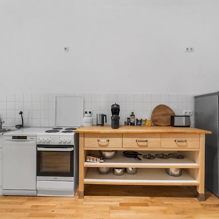 Stylish 120Sqm Appartment In Berlin-Mitte Exteriér fotografie